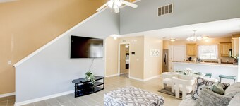 4 Mi to FSU & 5 Mi to Famu: Wfh-friendly Hub