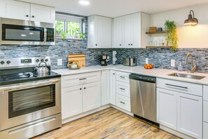 Apartment (1 Bedroom) | Bahagian dalam