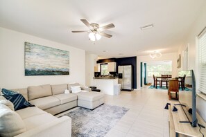 Hús (3 Bedrooms) | Að innan