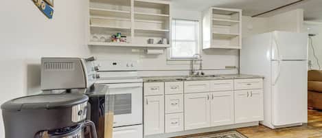 House (2 Bedrooms) | Interior