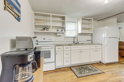 湖畔日子、燒烤及夜間篝火：艾夫頓度假屋  