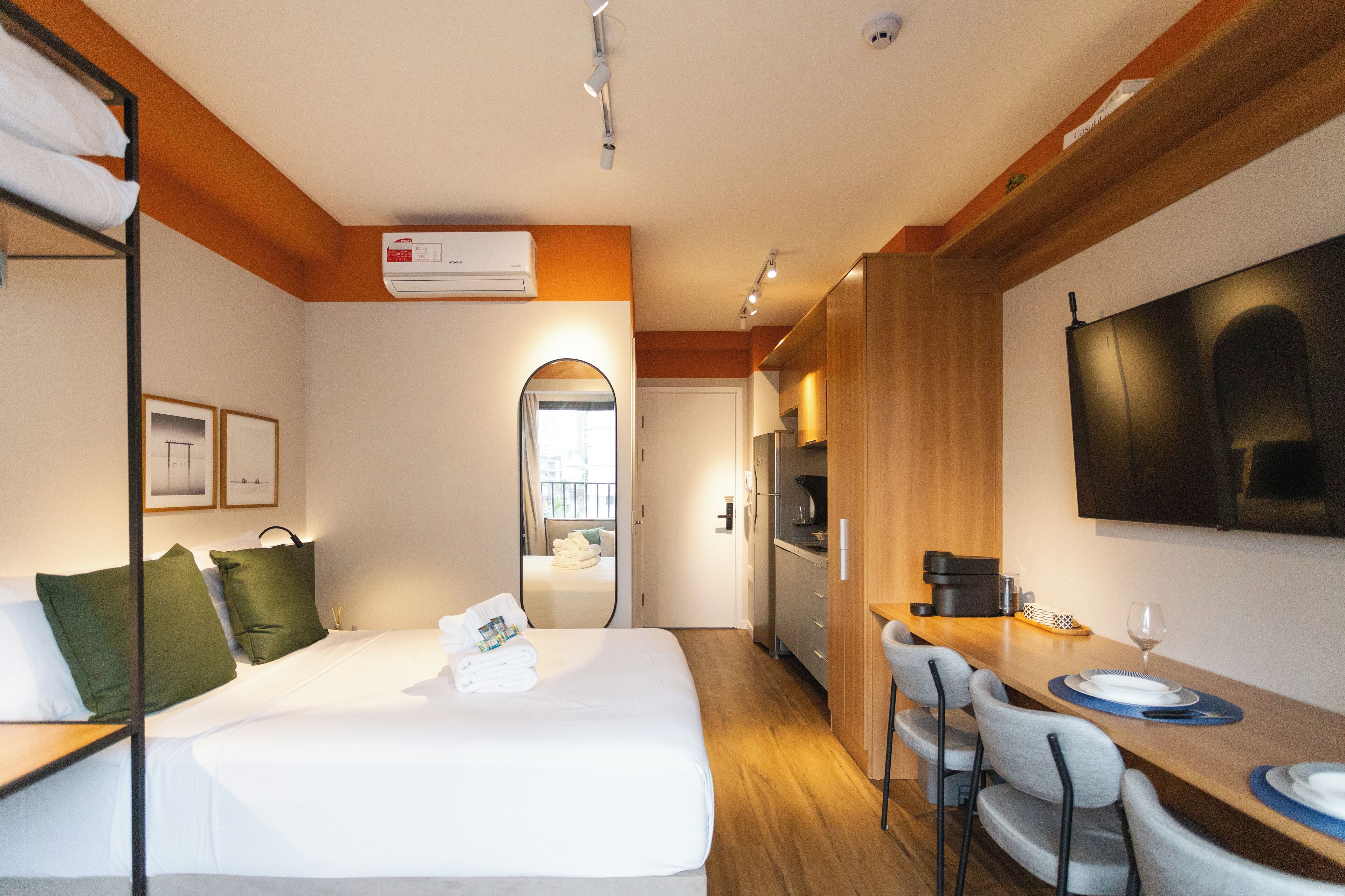 Στούντιο | Κουρτίνες συσκότισης, ηχομόνωση, σίδερο/σιδερώστρα, δωρεάν Wi-Fi 