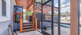 The Heights Hideaway - For 10