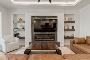 TV, video games, table tennis - Sundance Edge: 2 Side by Side Units (Hurricane)