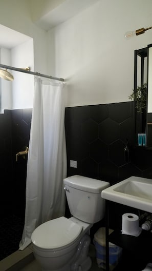Hair dryer, towels