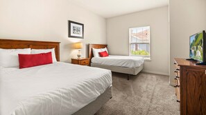 3 habitaciones, tabla de planchar con plancha y wifi gratis 