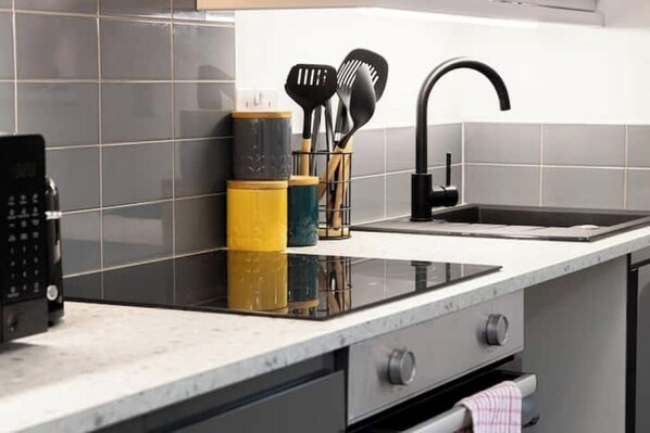 Private kitchen - Private Ensuite Room | Kitchen Access & Fast WiFi (Manchester)