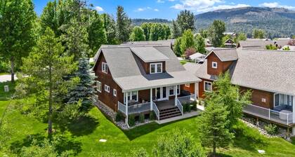 The Bungalow at Dover Inlet