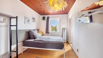 Fer et planche Ă repasser, Wi-Fi, draps fournis