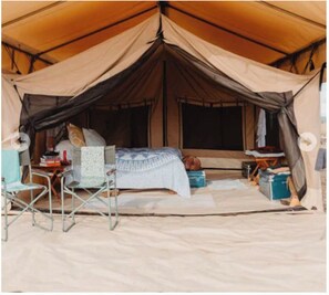 Classic Tent, Garden View | WiFi (free) - Koki Lodge (Nairobi)