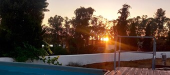 Kamer 'Lareira' met gedeeld zwembad, wifi en airconditioning