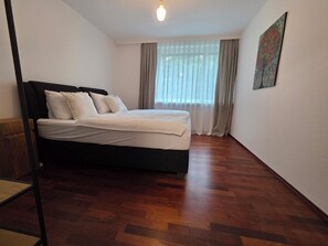 1 室のベッドルーム、アイロン / アイロン台、WiFi、ベッドシーツ