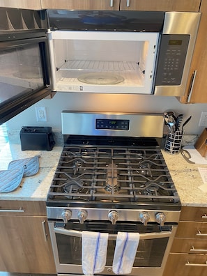 Microwave, oven, stovetop, dishwasher