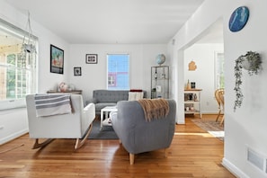 House, 3 Bedrooms | Living area | Smart TV