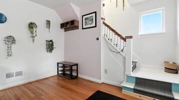 House, 3 Bedrooms | Interior