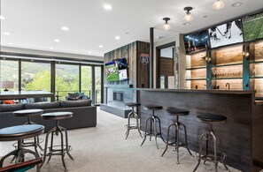 House, 4 Bedrooms | Interior
