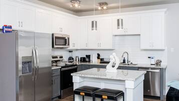 Microwave, oven, stovetop, dishwasher