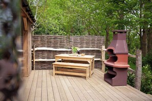 Cabaña, 2 habitaciones (Hare - Eco lodge with hot tub) | Sistema de insonorización y ropa de cama