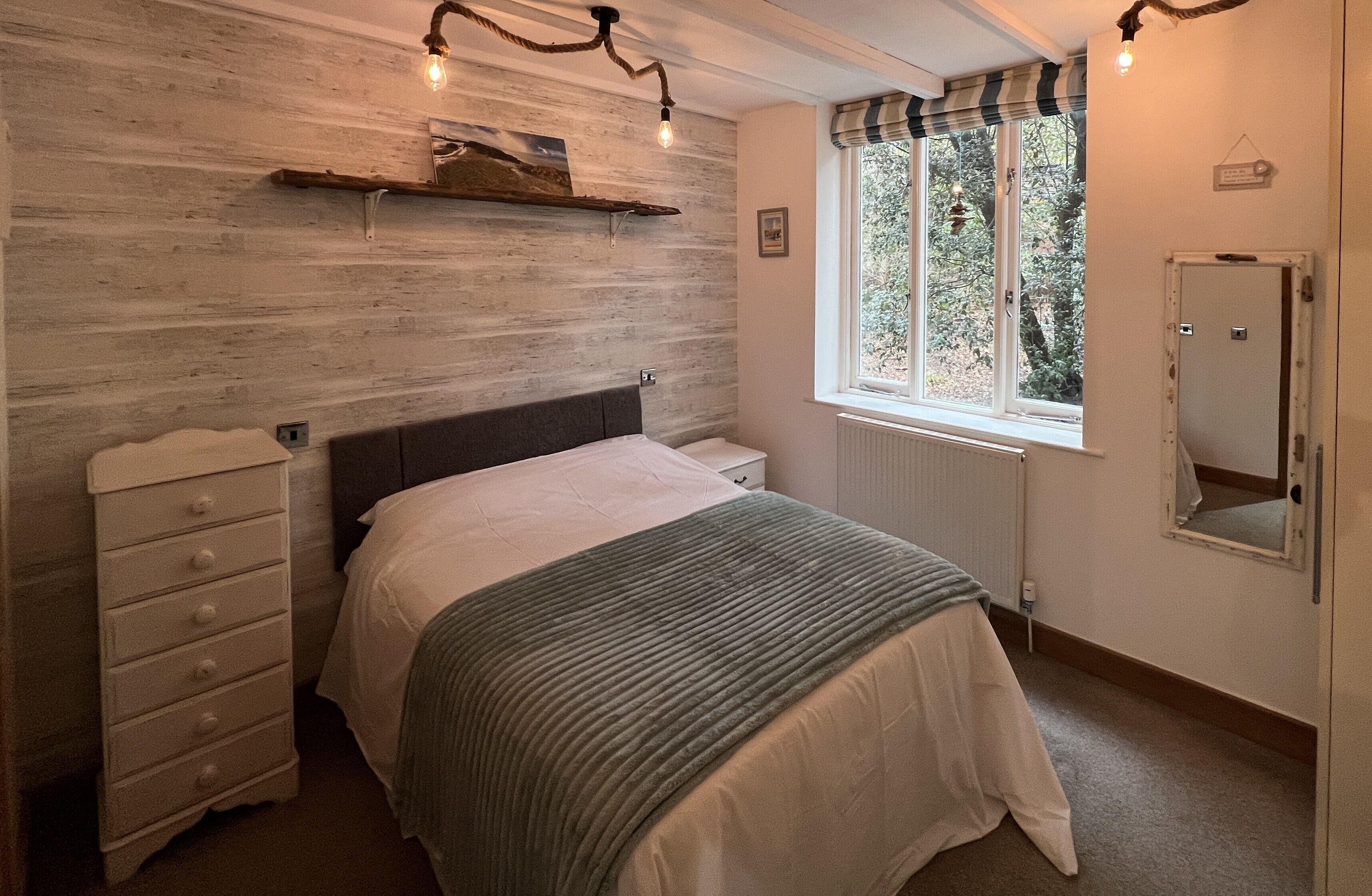 Apartment, 2 Bedrooms | Bed sheets