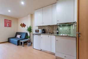 Studio (Standard Studio) | Living area - Guestready - Musichall (Porto)