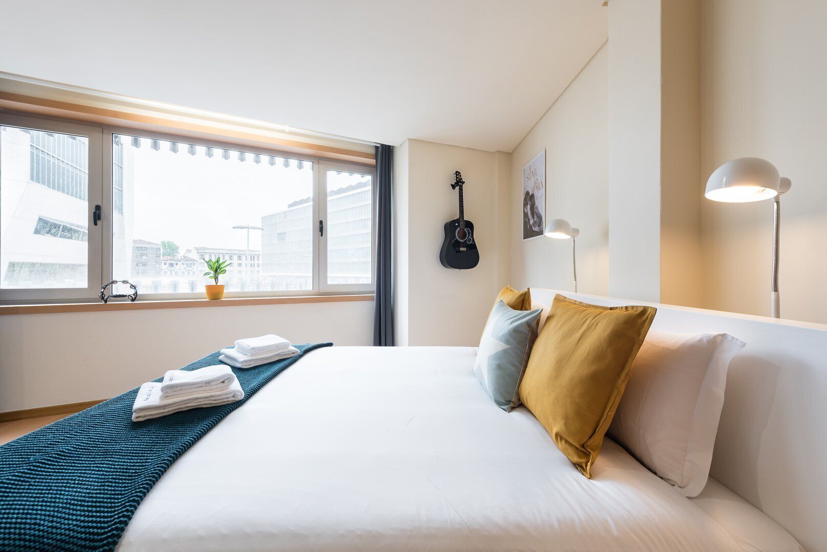 Studio (Studio) | Soundproofing