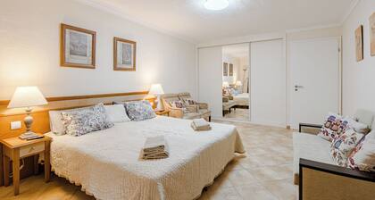 Villa with private pool and beautiful garden