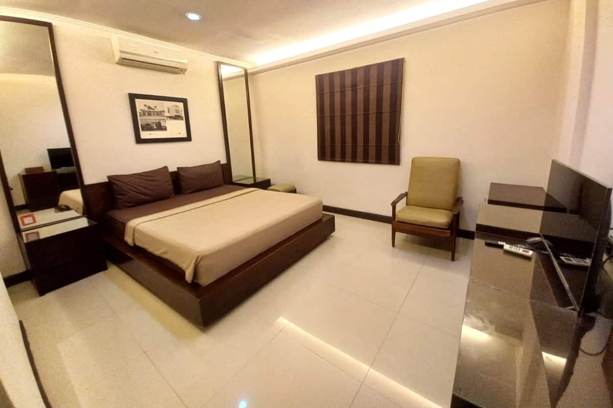 Deluxe Double Room | Desk, laptop workspace, free WiFi
