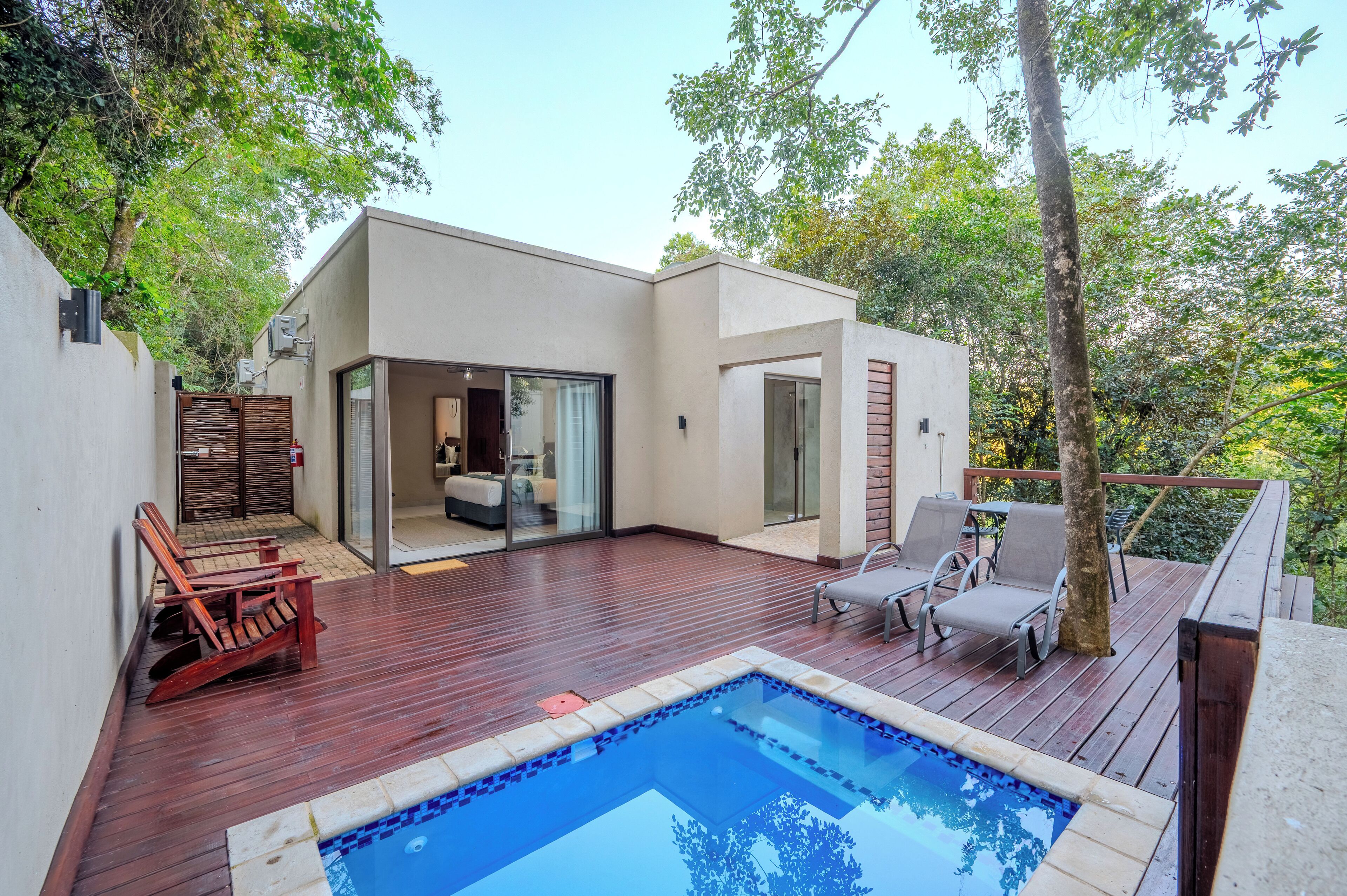 Rom – superior, balkong, hageutsikt | Terrasse/patio