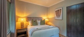 Bushbaby Valley Lodge