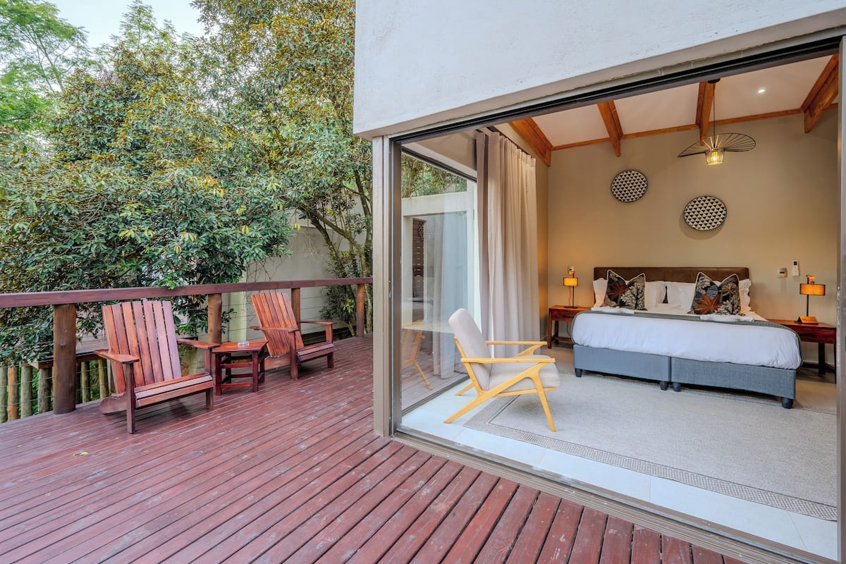 Superior Room, Balcony, Garden View | Terrace/patio
