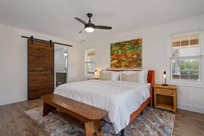 4 bedrooms, iron/ironing board, travel cot, WiFi - Salty&Suite-Sauna, Hot Tub, Dog Friendly, Sunsets (Kill Devil Hills)
