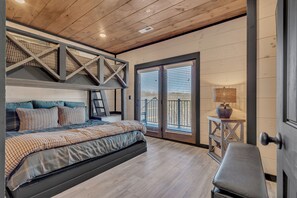 Luxury Cabin, Private Pool, Mountain View | Blackout drapes, iron/ironing board, free WiFi, bed sheets