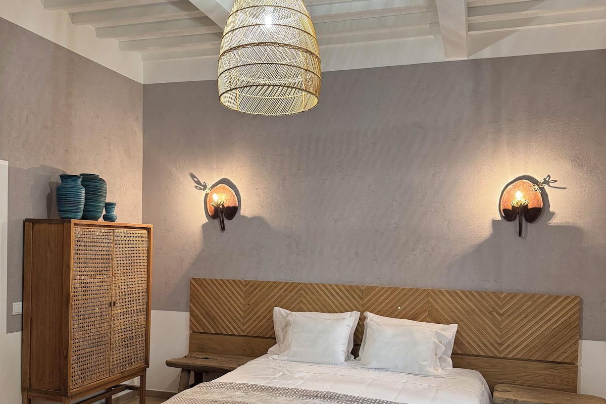 Comfort Double Room | In-room safe, blackout drapes, free WiFi
