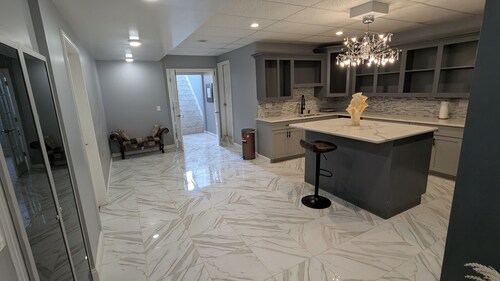 Cozy 2-bedroom apartment with movie theater.