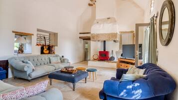 Fireplace, table tennis