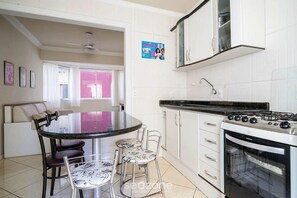 Basic-Apartment | Eigene Küche