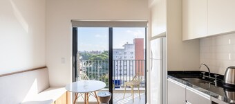 Fully Equipped Apartments Just a few Steps From the Botanical Garden in Curitiba - EBI