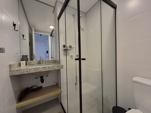Departamento básico | Baño