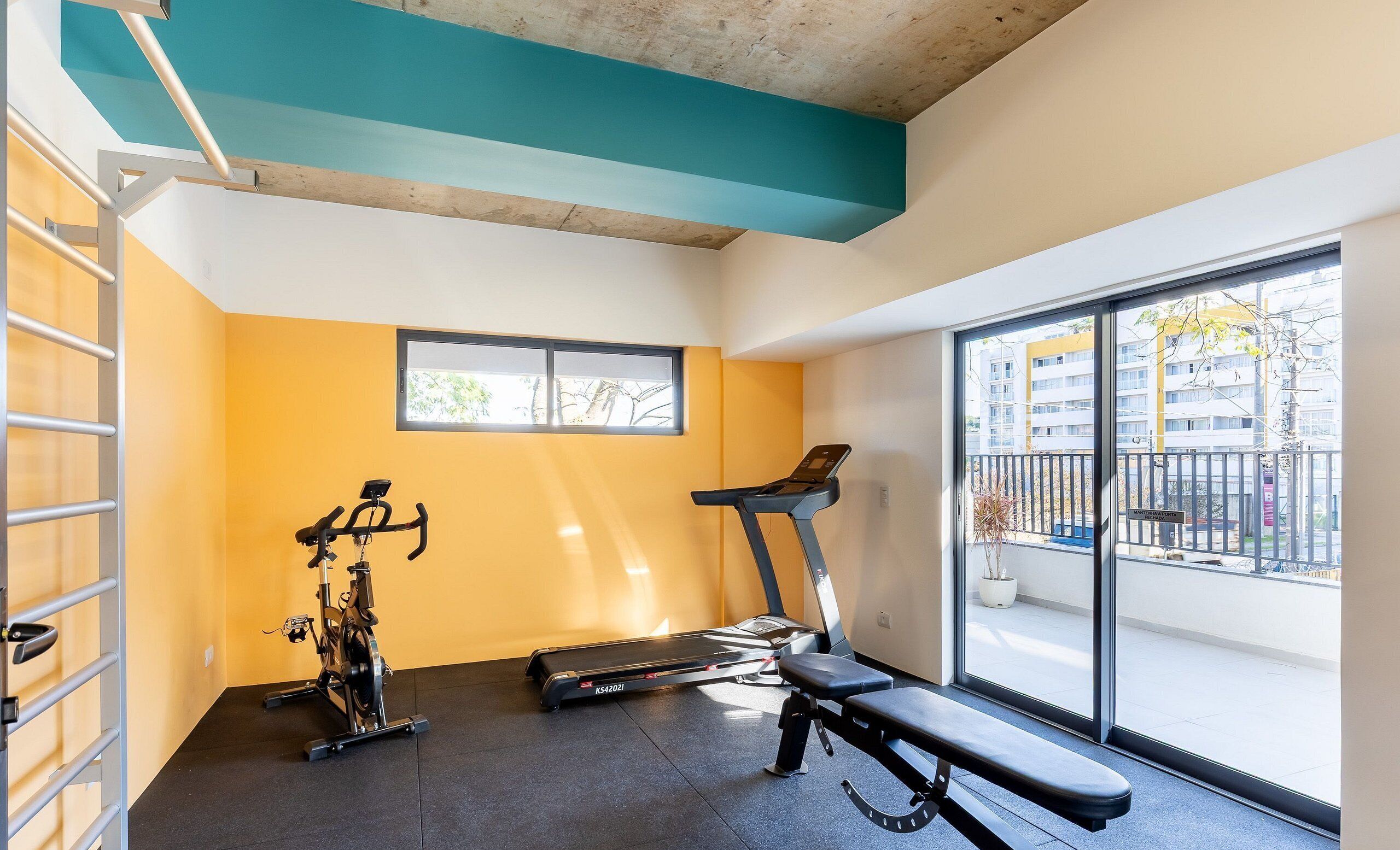 Apartamento básico | Sala de fitness