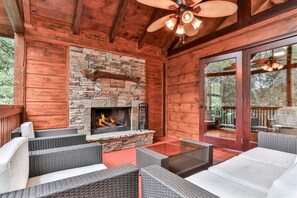 Property grounds - The Grand Toccoa Retreat | Blue Ridge, Ga (Blue Ridge)