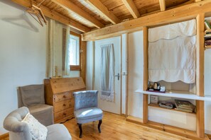 Interior - 'Petite Suite Douillette' Guest Room with Balcony, Wi-Fi, and Air Conditioning (Saint-Pargoire)