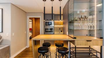 Apartemen Basic | Dapur pribadi | Peralatan masak/sendok-piring