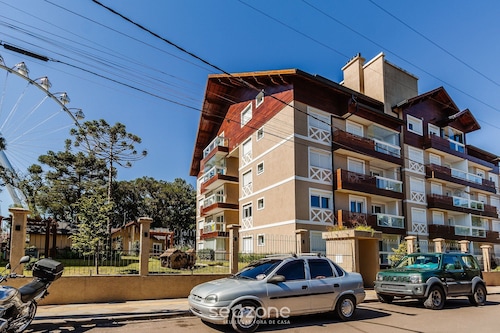 Cozy Apartment for 4 Guests in Canela - Dal312