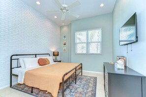 2 chambres, fer et planche Ă repasser, Wi-Fi, literie fournie