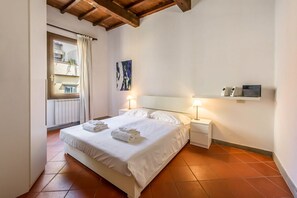 2 camere, ferro/asse da stiro, accesso a Internet, lenzuola