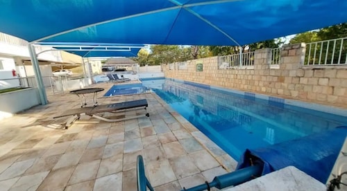 2/4 apartment, facing Macambiras Park with fantastic sunset.
