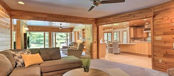 Riverside retreat in Catskills with pool