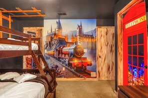 3 室のベッドルーム、アイロン / アイロン台、旅行用ベビーベッド、WiFi