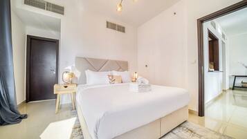 1 bedroom, iron/ironing board, internet, bed sheets