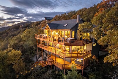 Wintergreen Luxury, Best Views in VA!